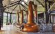 In Schottland und Irland werden Malt-Whiskys traditionell in Pot Stills destilliert – hier ist das Stillhouse von Royal Oak bei Kilkenny zu sehen (Foto: Malt Whisky)