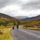 Schottische Highlands mit Radfahrern